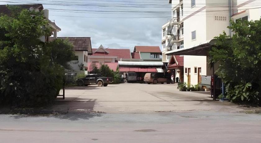 ดอกจำปาโฮเต็ล Hotel หลวงน้ำทา ภายนอก รูปภาพ