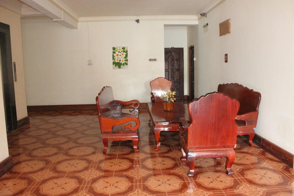 ดอกจำปาโฮเต็ล Hotel หลวงน้ำทา ภายนอก รูปภาพ