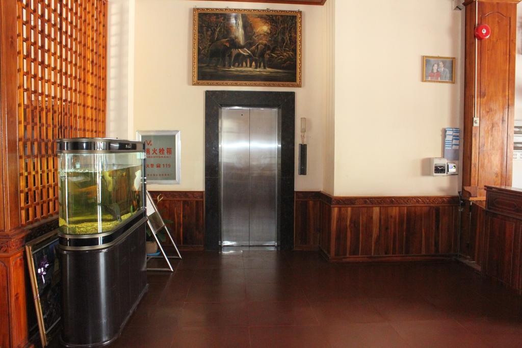 ดอกจำปาโฮเต็ล Hotel หลวงน้ำทา ภายนอก รูปภาพ