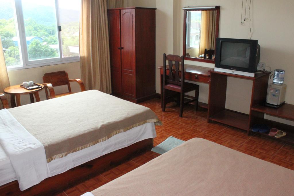 ดอกจำปาโฮเต็ล Hotel หลวงน้ำทา ห้อง รูปภาพ
